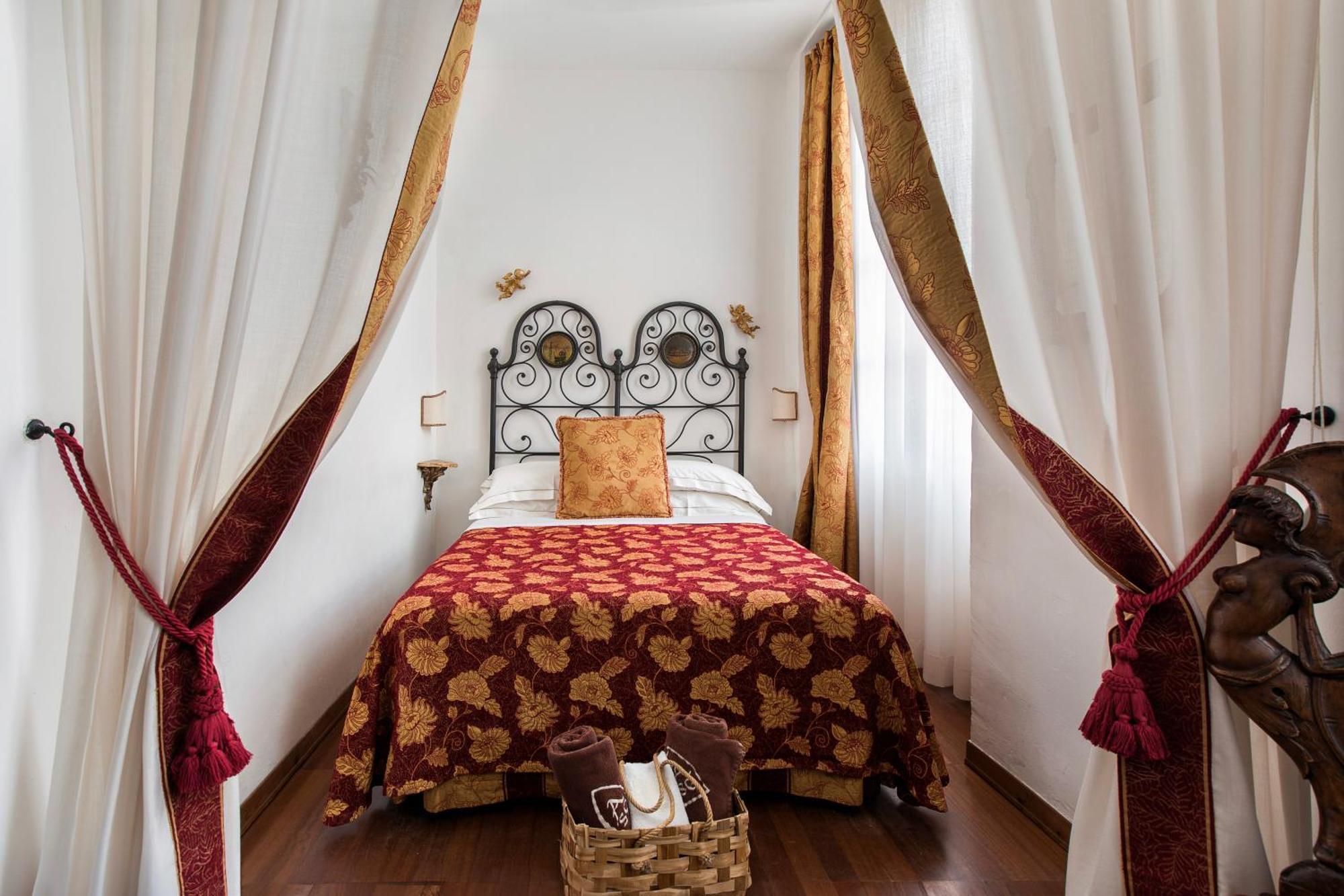 Abbadia San Giorgio Hotel Moneglia Bagian luar foto
